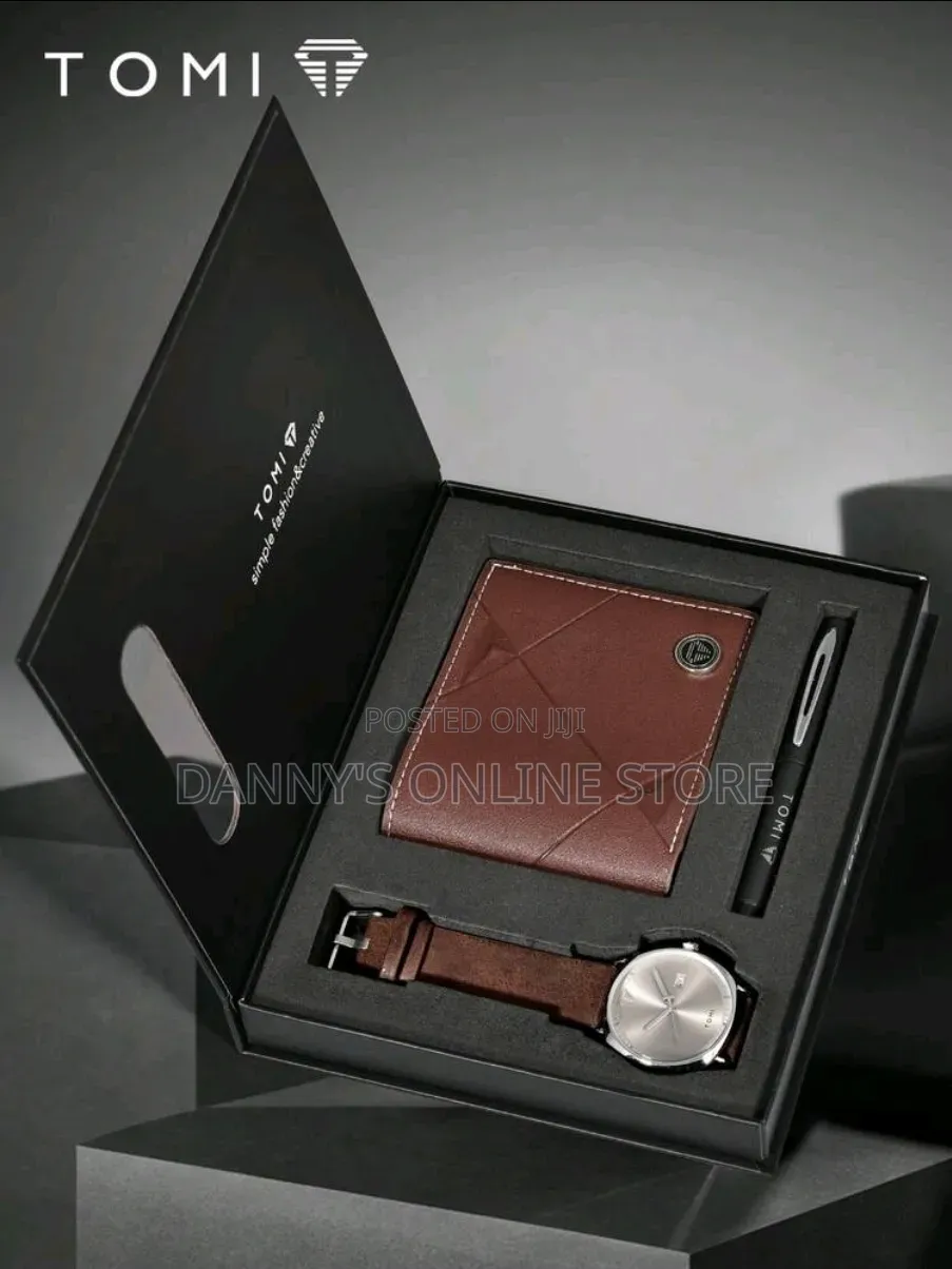 Brown Business Calendar Leather Quartz Men's Gift Box Watch Set.