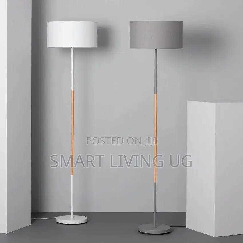Simple Straight Pole Floor Lamp for Living Room Corners