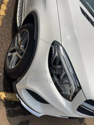 Mercedes-Benz GLE-Class 2019 White