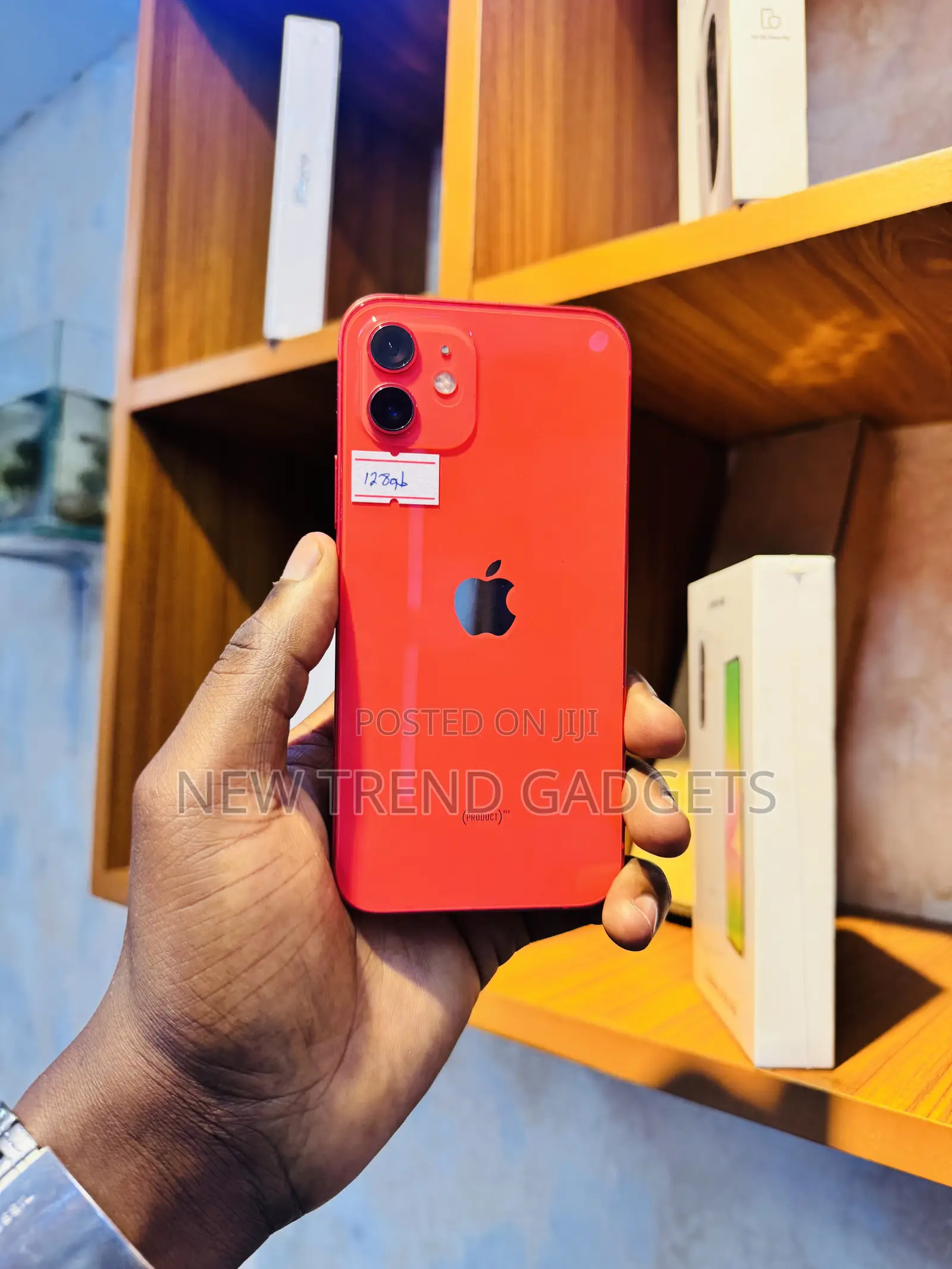Apple iPhone 12 128 GB Red