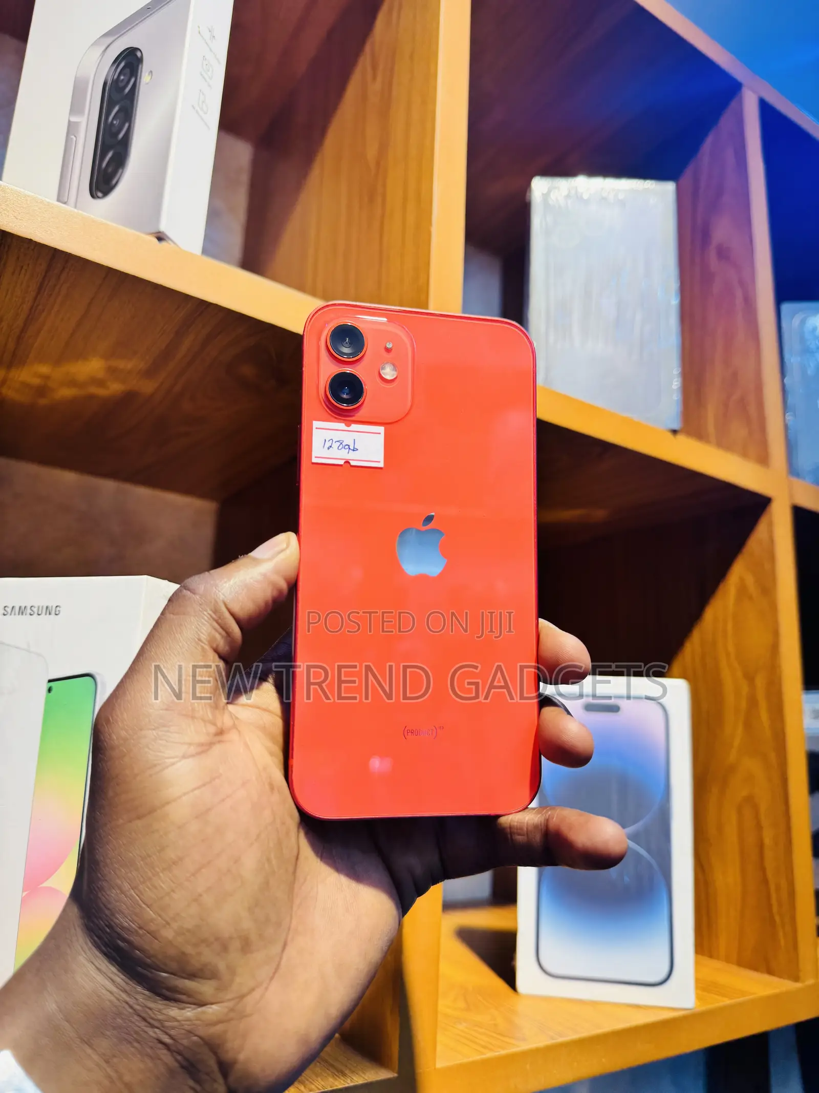 Apple iPhone 12 128 GB Red
