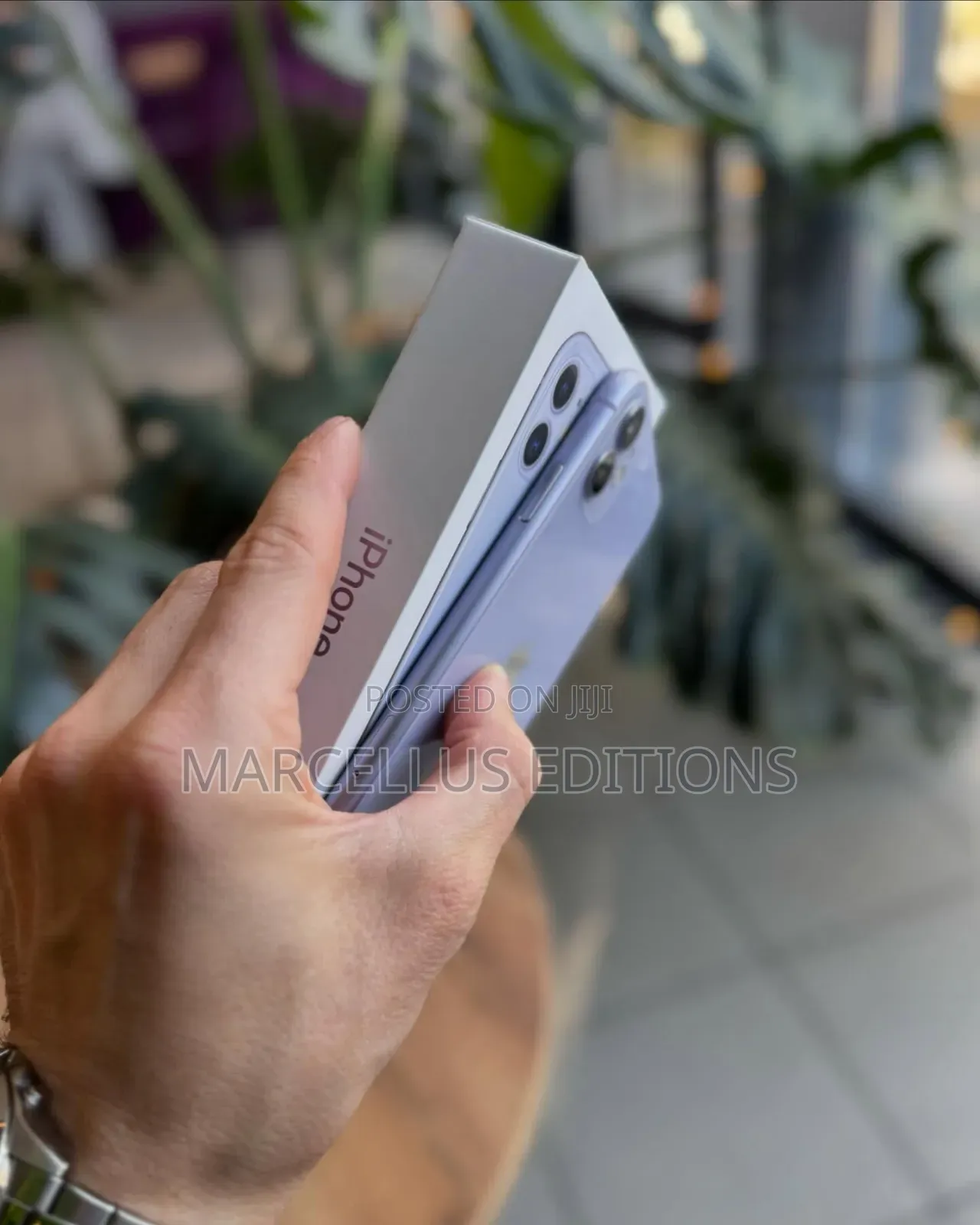 Apple iPhone 11 64 GB Purple