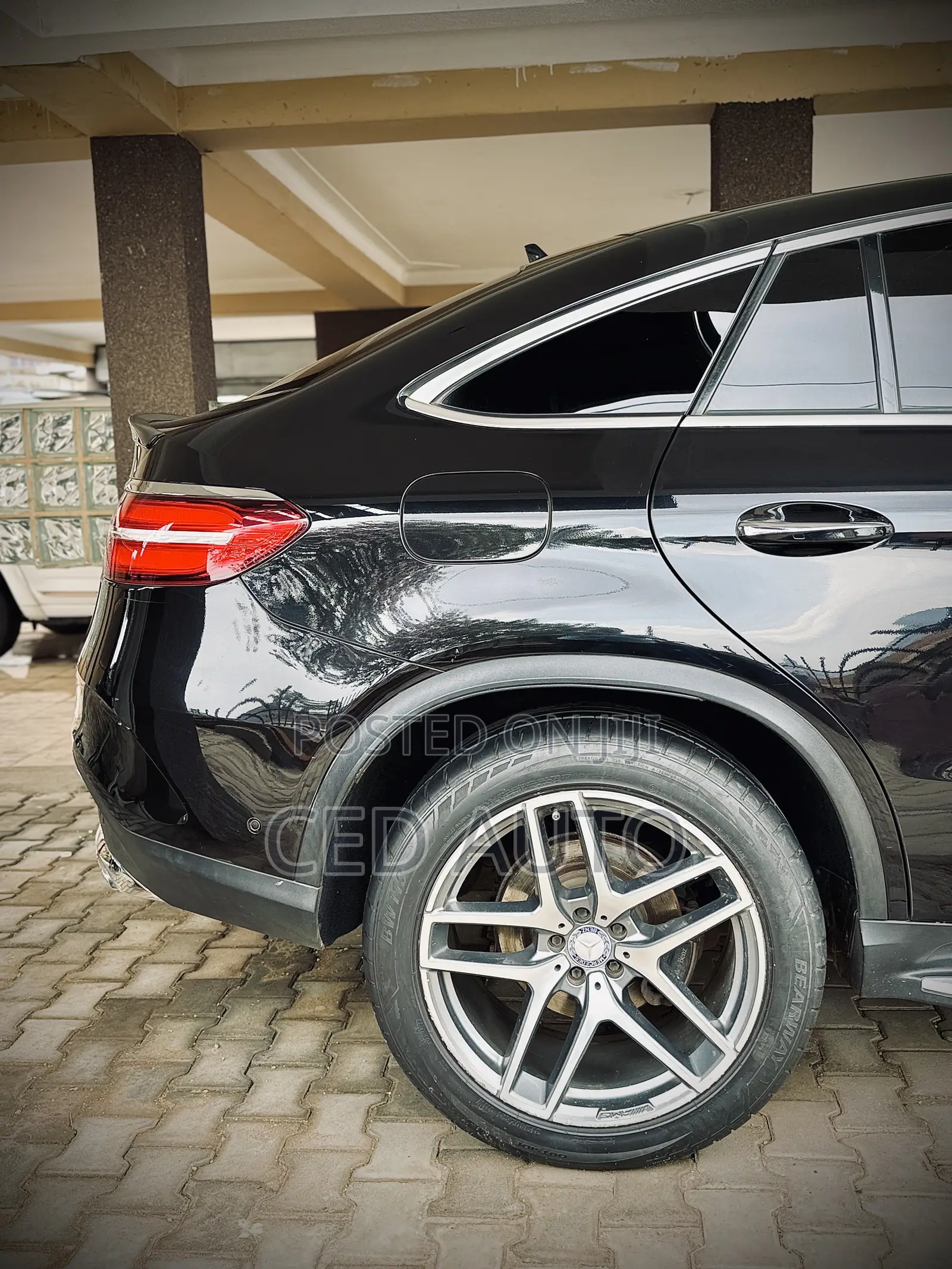 Mercedes-Benz GLE-Class 2017 Black