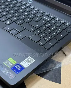 New Laptop Lenovo Legion 5 32GB Intel Core Ultra 9 SSD 1T