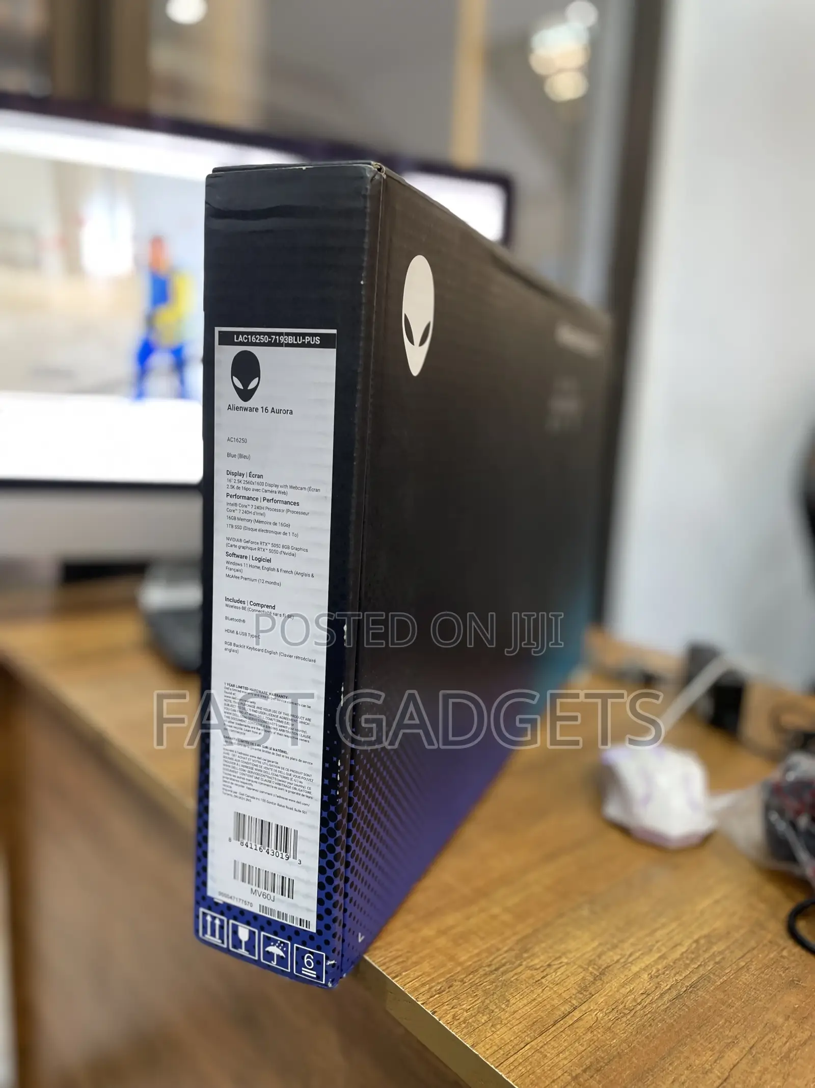 New Laptop Alienware 16 Aurora 16GB Intel Core i7 SSD 1T