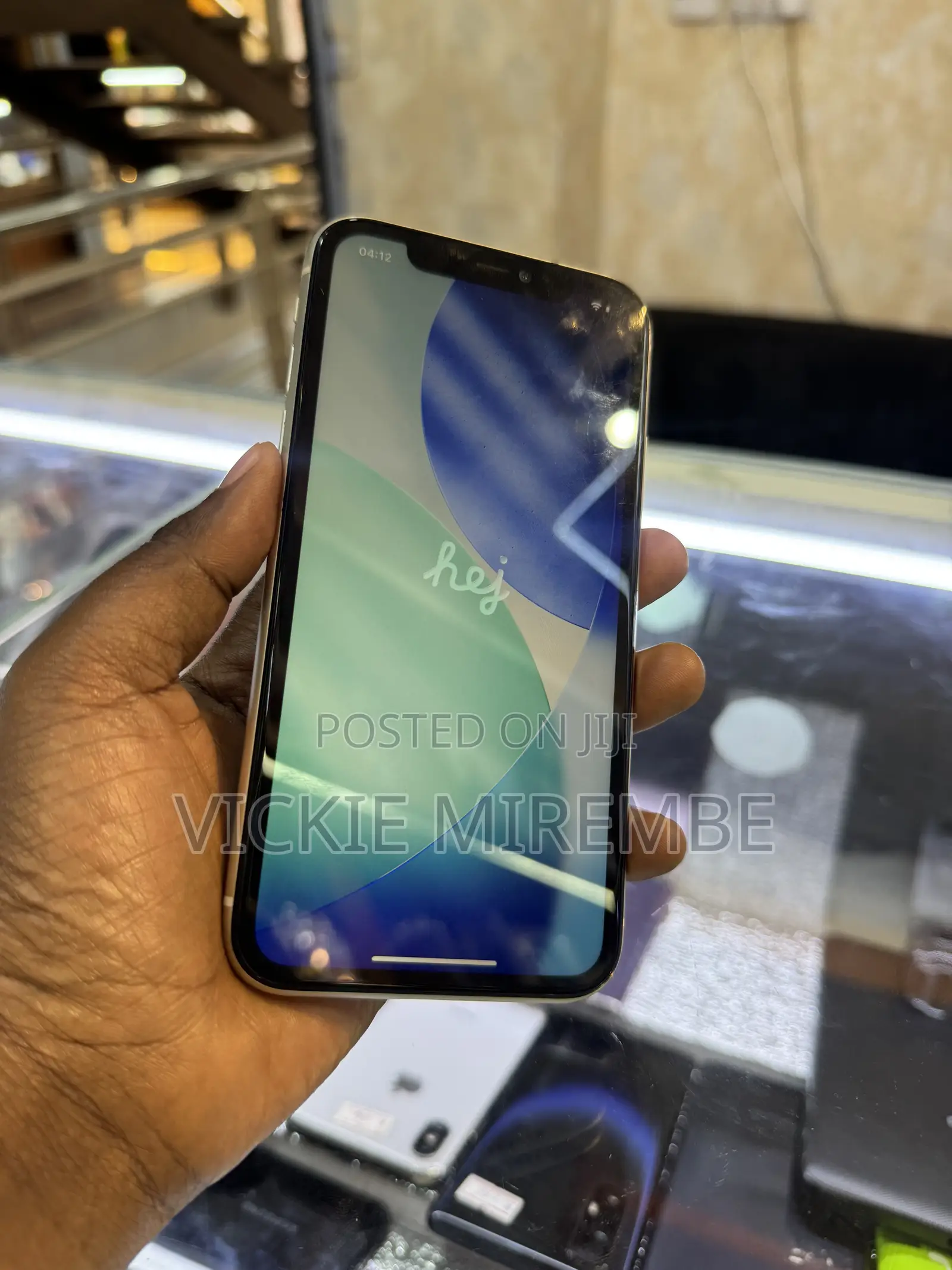 Apple iPhone 11 64 GB White