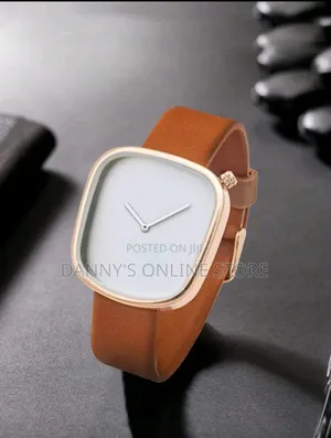 Pebble Minimalist No-Scale PU Leather Quartz Women's Watch.
