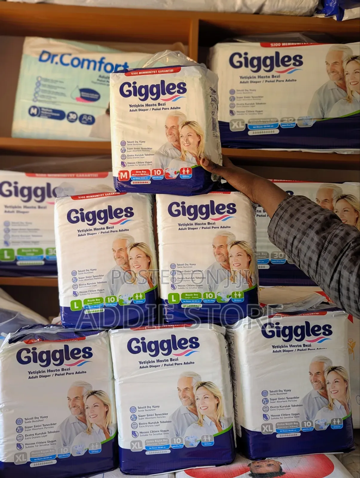 Giggles Adult Diapers (10 Pieces)
