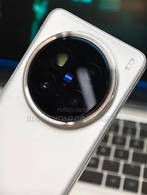 Vivo X200 Pro 512 GB White