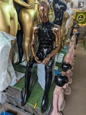 Metallic Muscular Male Display Mannequin