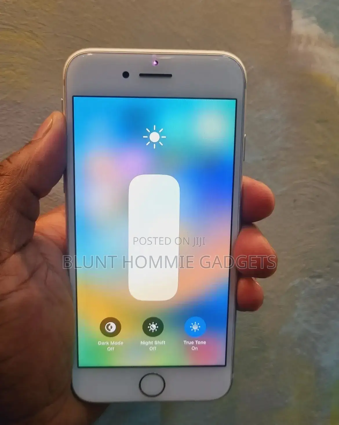 Apple iPhone 8 64 GB White