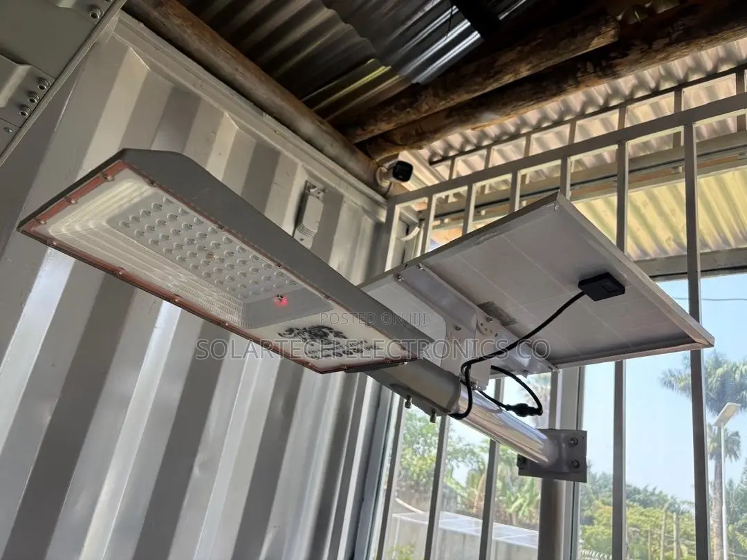 ALLTOP 200W Solar Street Light | 160lm/W | LiFePO4 Battery | IP65