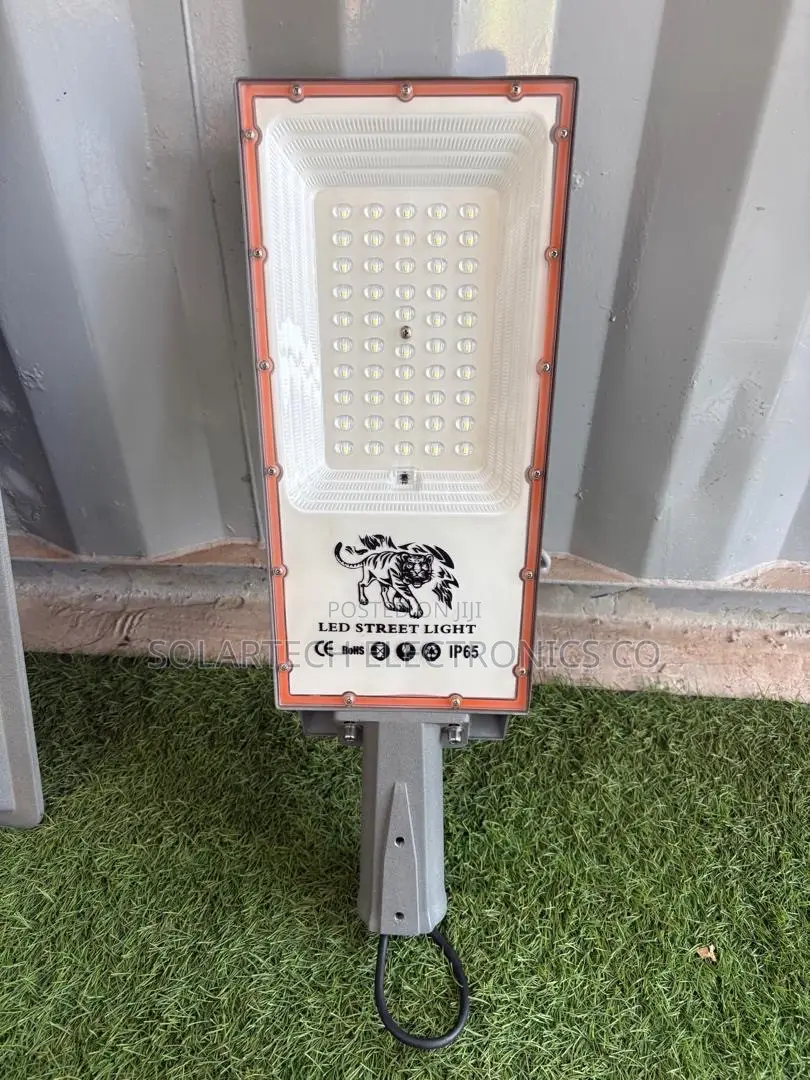 ALLTOP 200W Solar Street Light | 160lm/W | LiFePO4 Battery | IP65