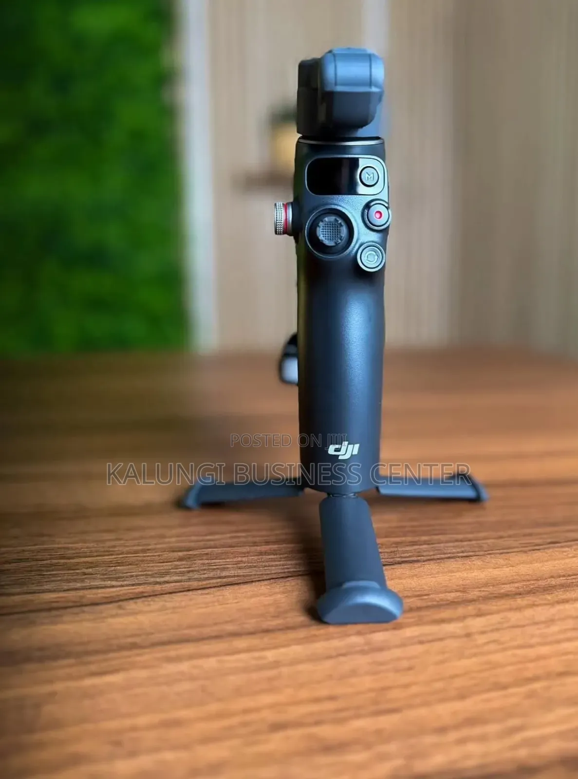 DJI Osmo Mobile 8 Smartphone Stabilizer