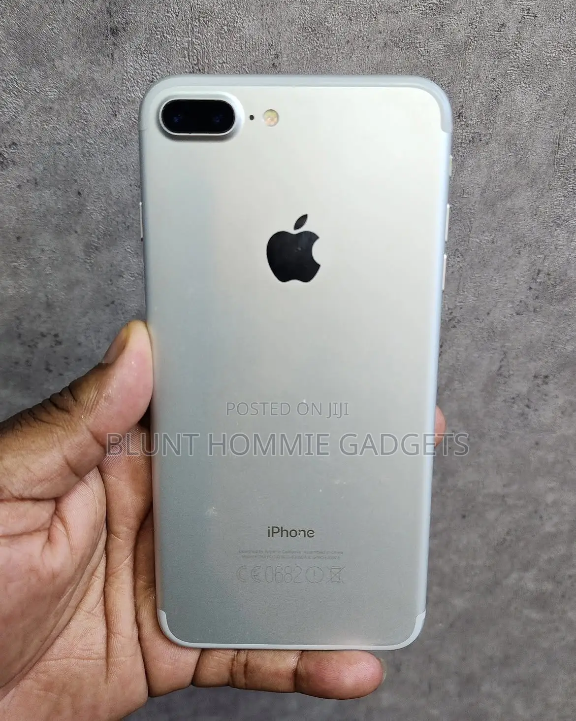 Apple iPhone 7 Plus 32 GB Gray