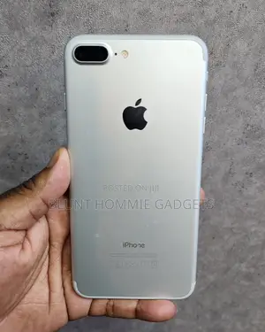 Apple iPhone 7 Plus 32 GB Gray