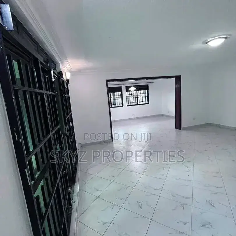 5bdrm House in Buziga, Central Division for rent