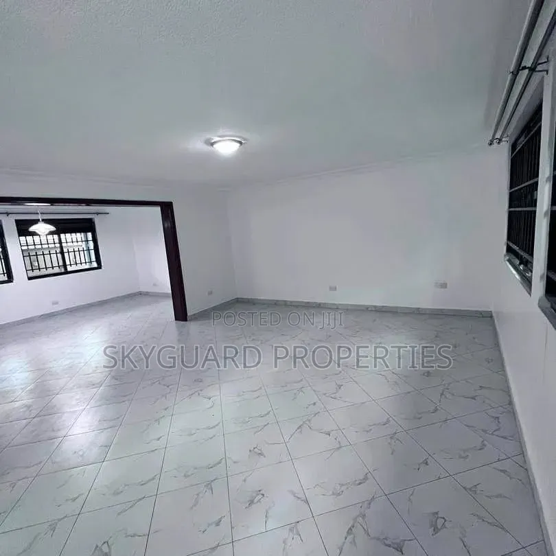5bdrm House in Buziga, Central Division for rent