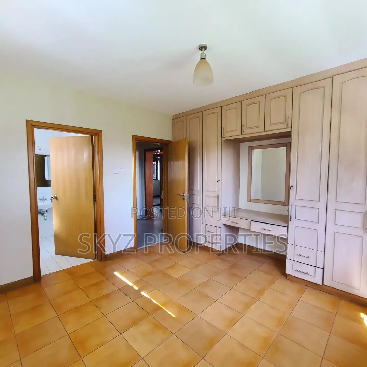 5bdrm House in Ntinda, Central Division for rent