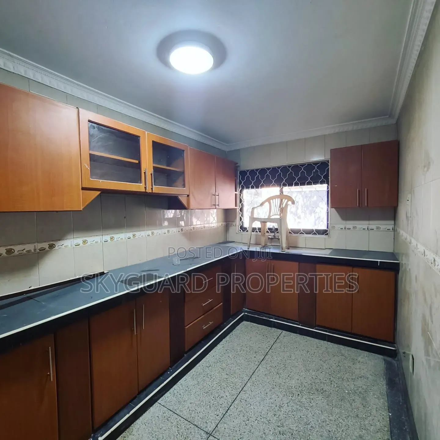 5bdrm House in Namuwongo, Central Division for rent