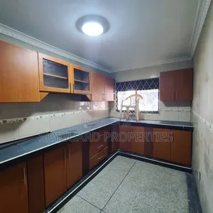 5bdrm House in Namuwongo, Central Division for rent