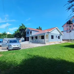 5bdrm House in Namuwongo, Central Division for rent