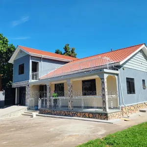 5bdrm House in Namuwongo, Central Division for rent