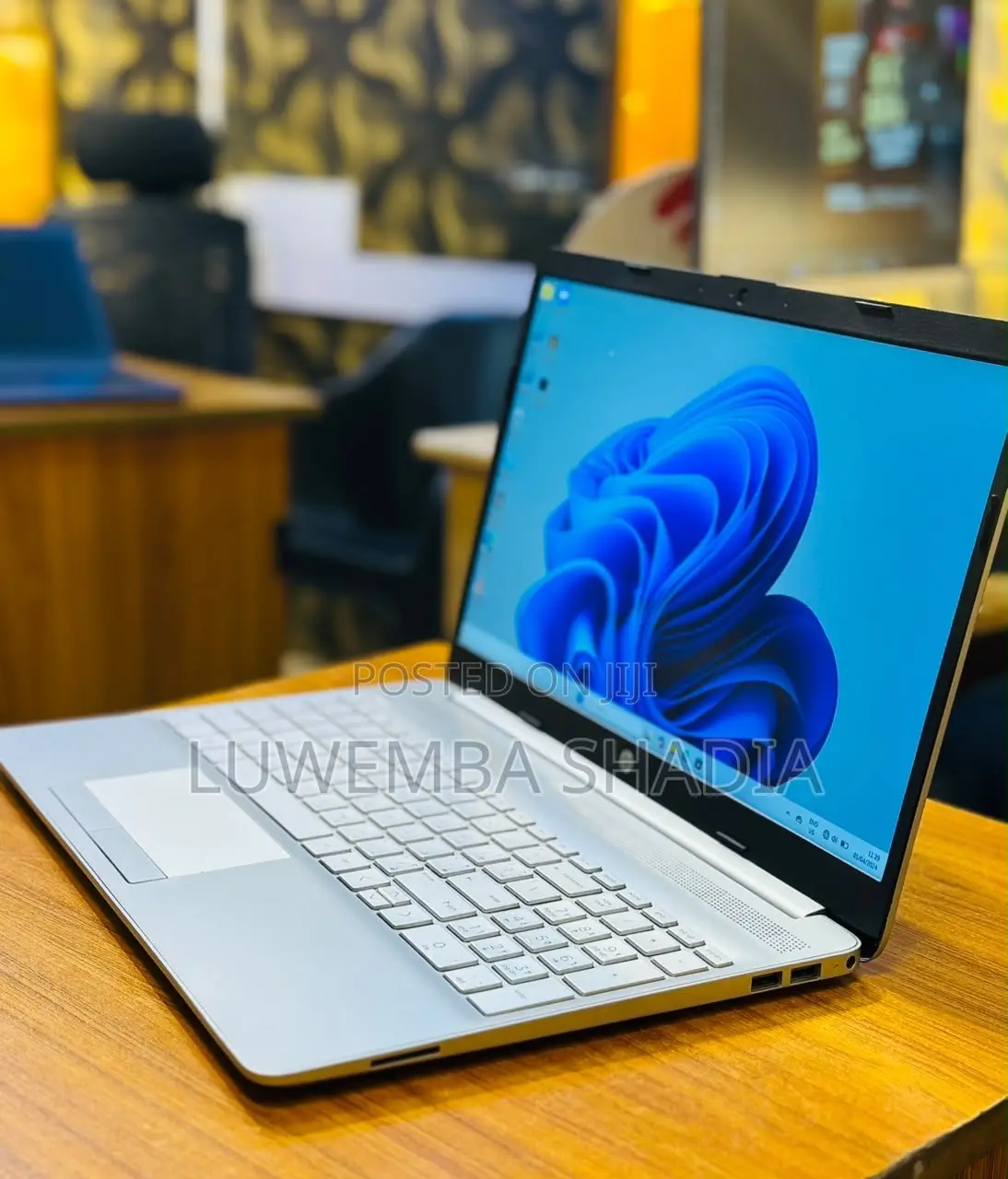 New Laptop HP 15 8GB Intel Core i7 SSD 256GB
