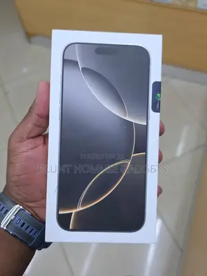 New Apple iPhone 16 Pro Max 256 GB Silver