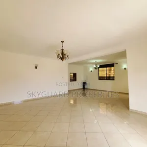 6bdrm House in Konge Lukuli, Central Division for rent