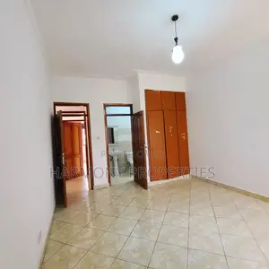 6bdrm House in Konge Lukuli, Central Division for rent