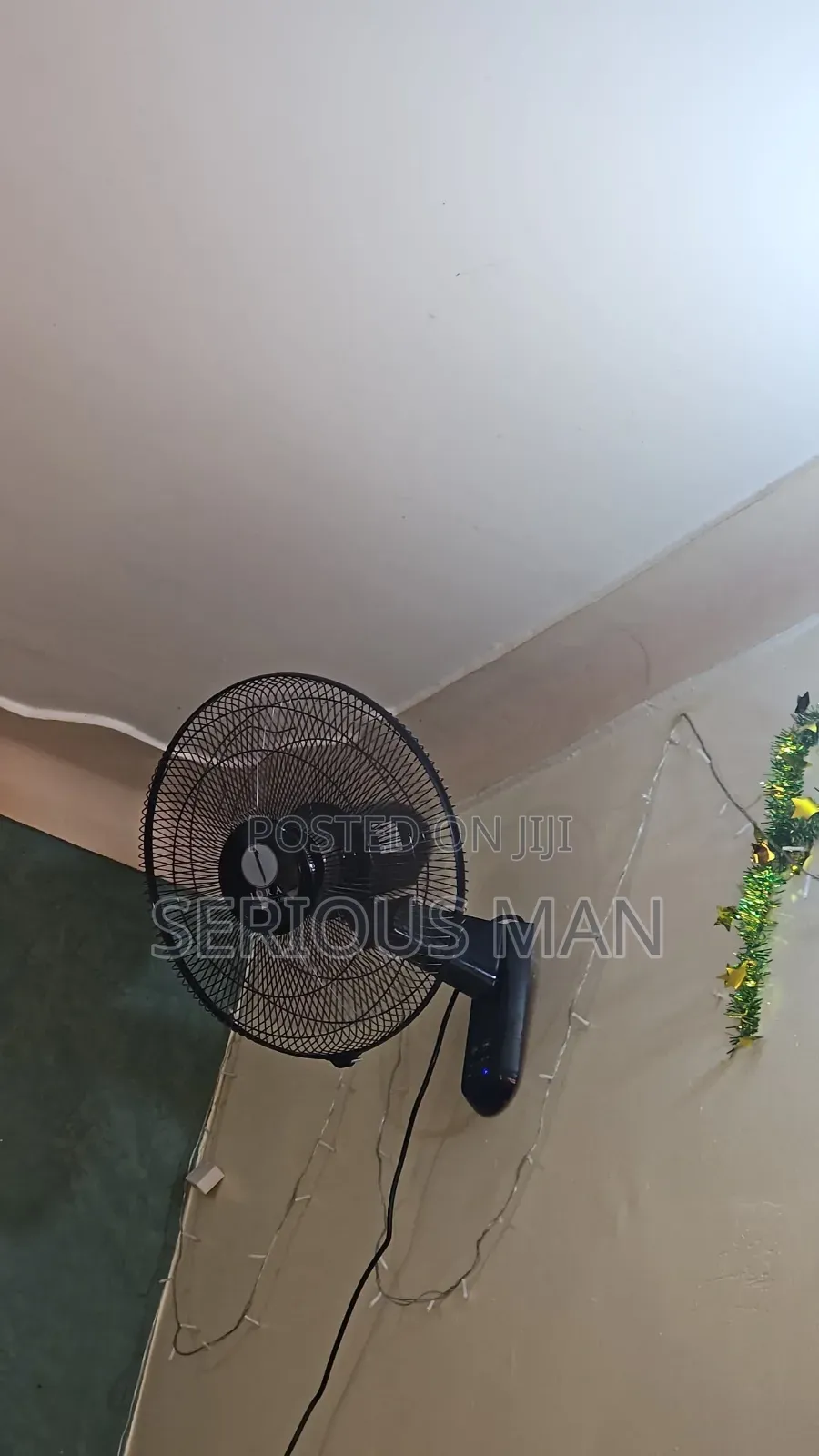 Geepas Wall Fan With Remote Control SF-8007WR16 Inch _ Blac