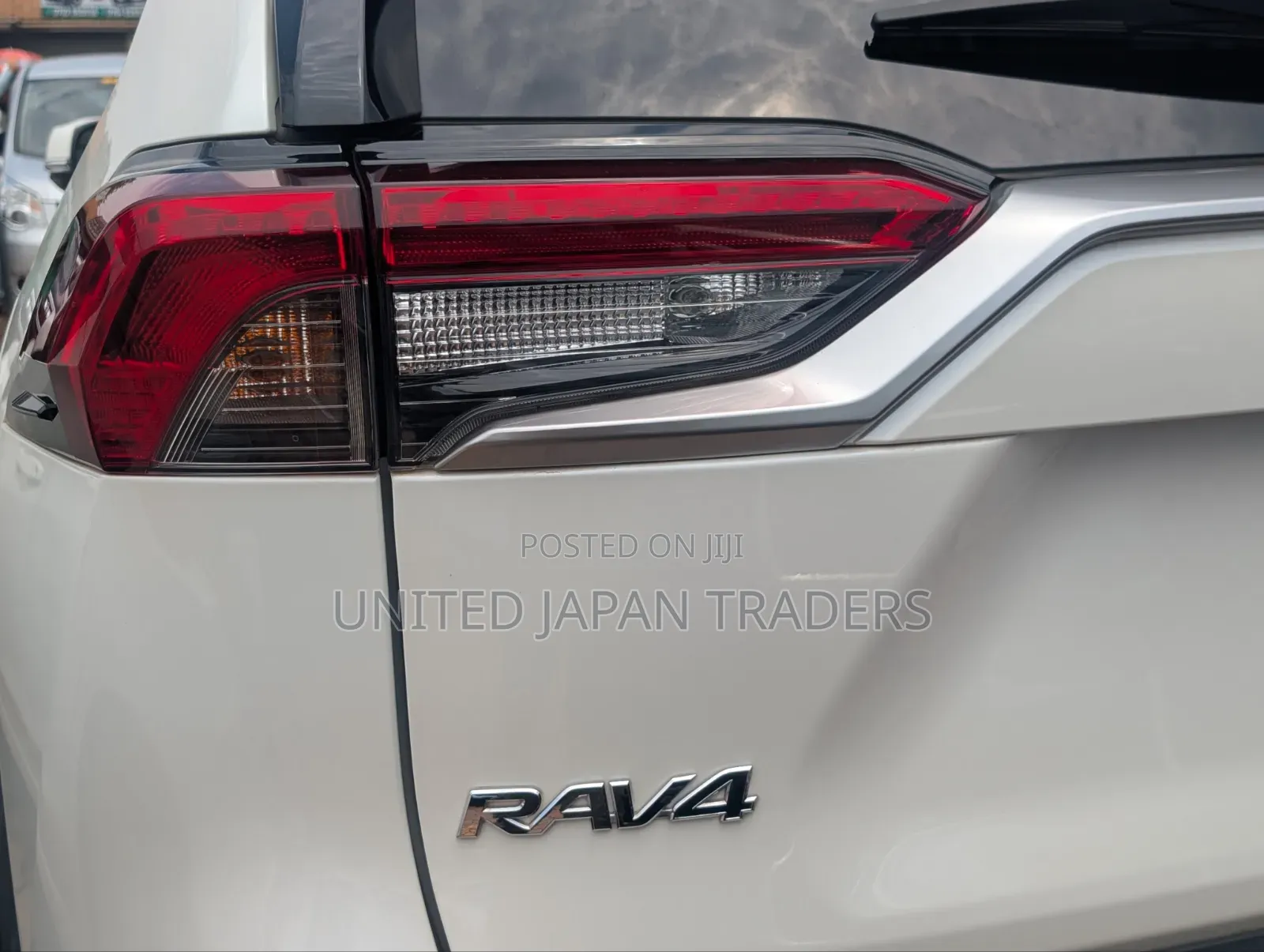 Toyota RAV4 2020 White