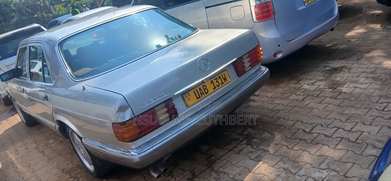 Mercedes-Benz 280E 1985 Gold