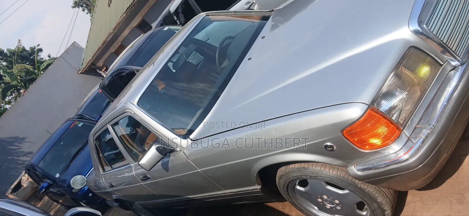 Mercedes-Benz 280E 1985 Gold