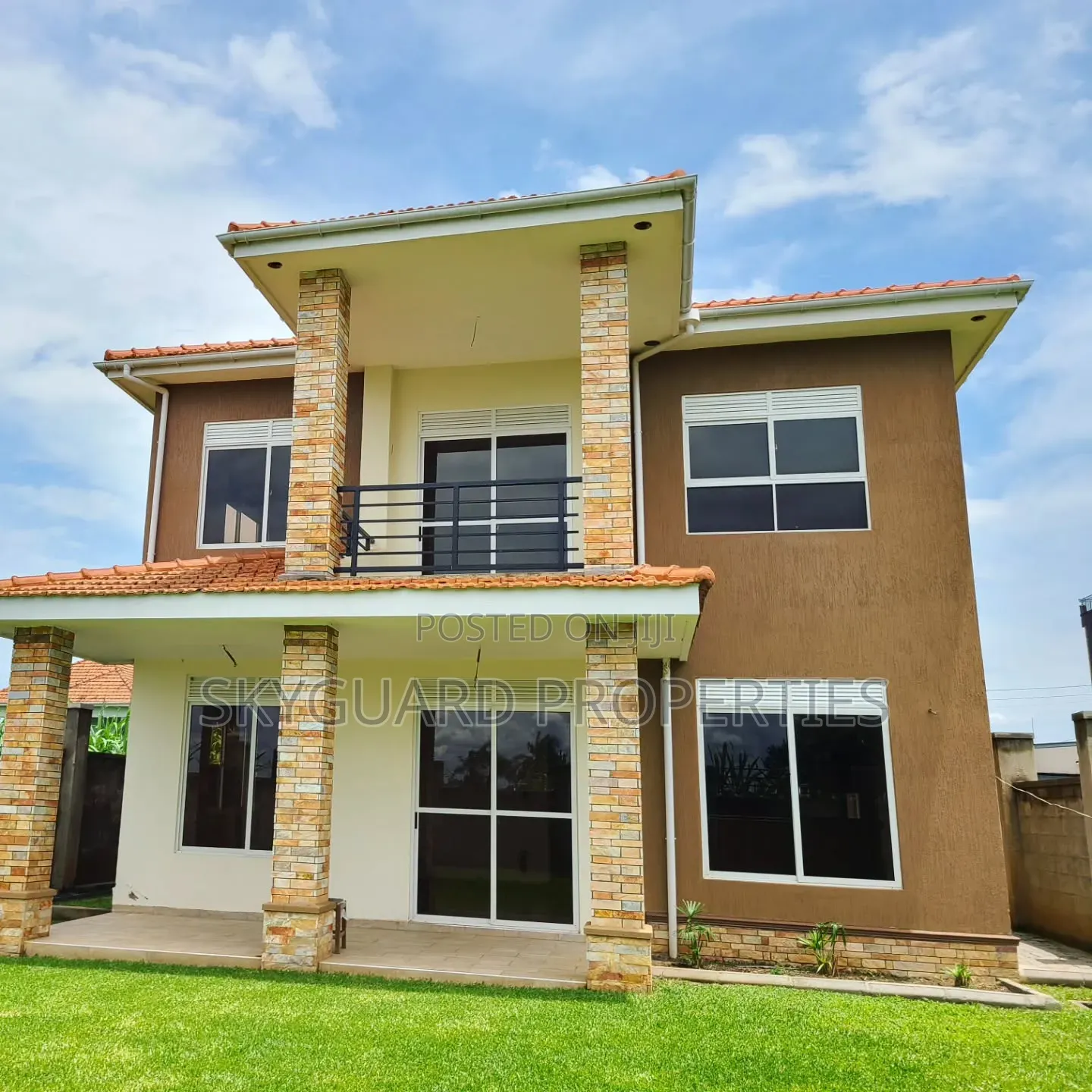 5bdrm House in Muyenga Bukasa, Central Division for rent