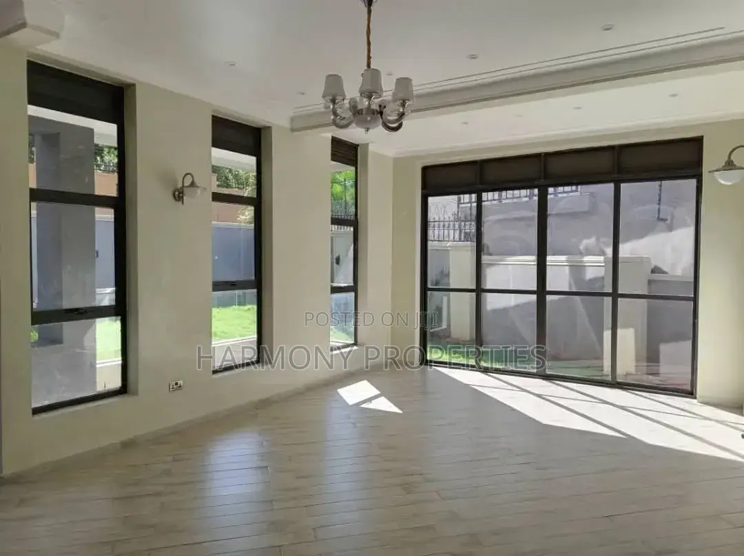 3bdrm Apartment in Bugolobi, Central Division for rent