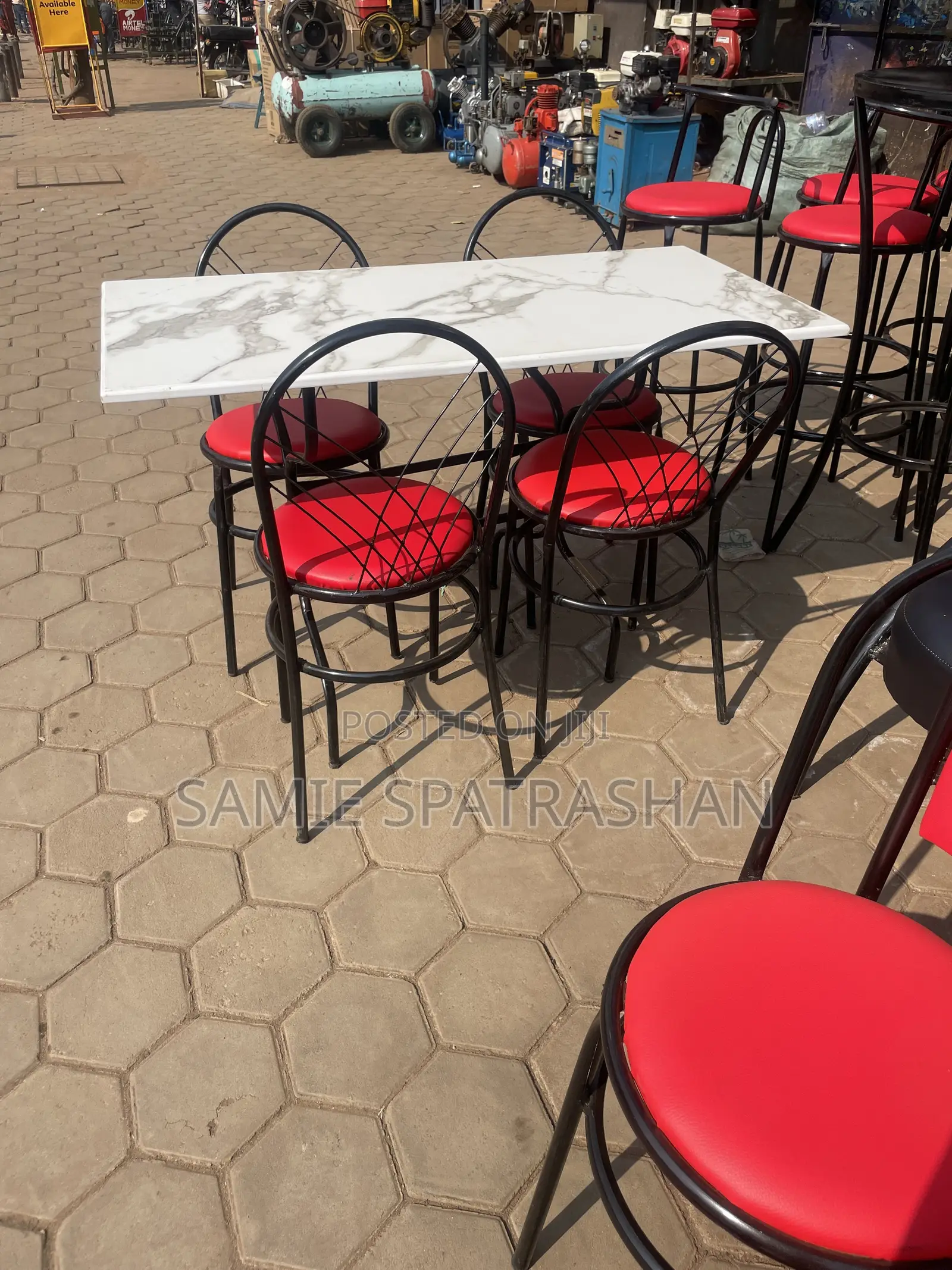 Dinning Table 4 Sits Grey and White