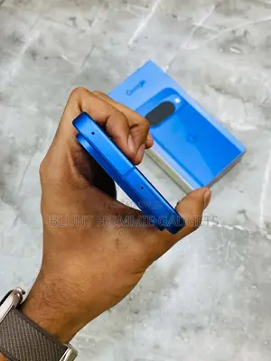 New Google Pixel 10 128 GB Blue