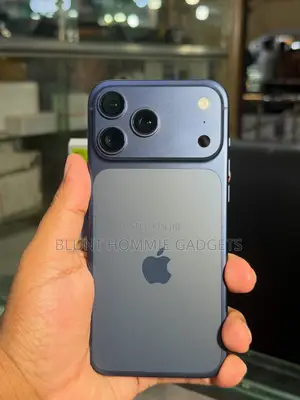Apple iPhone 17 Pro Max 256 GB Blue