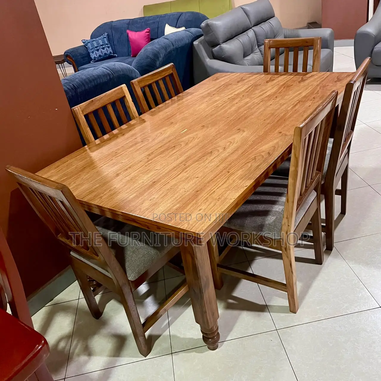 6 Seater Dining Set - Senana Hypermarket Building