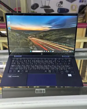 Laptop HP Elite Dragonfly x360 8th Gen 8GB Intel Core i5 SSD 256GB