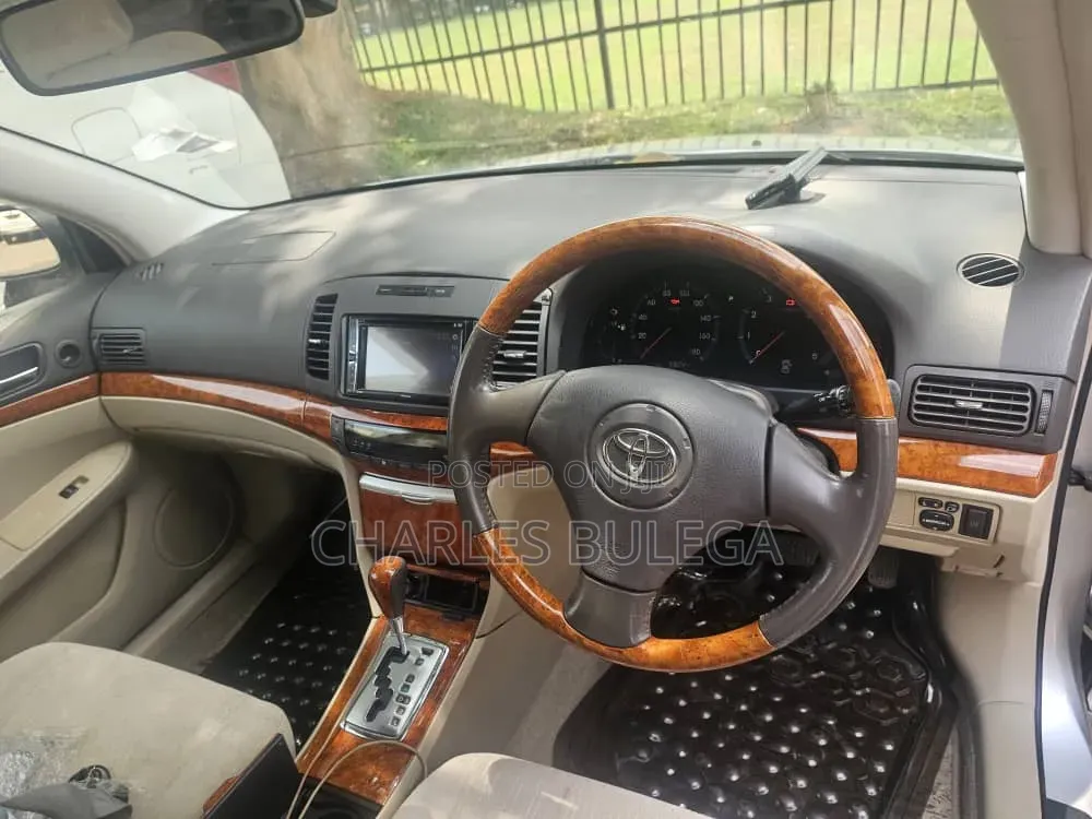 Toyota Premio 2006 Silver