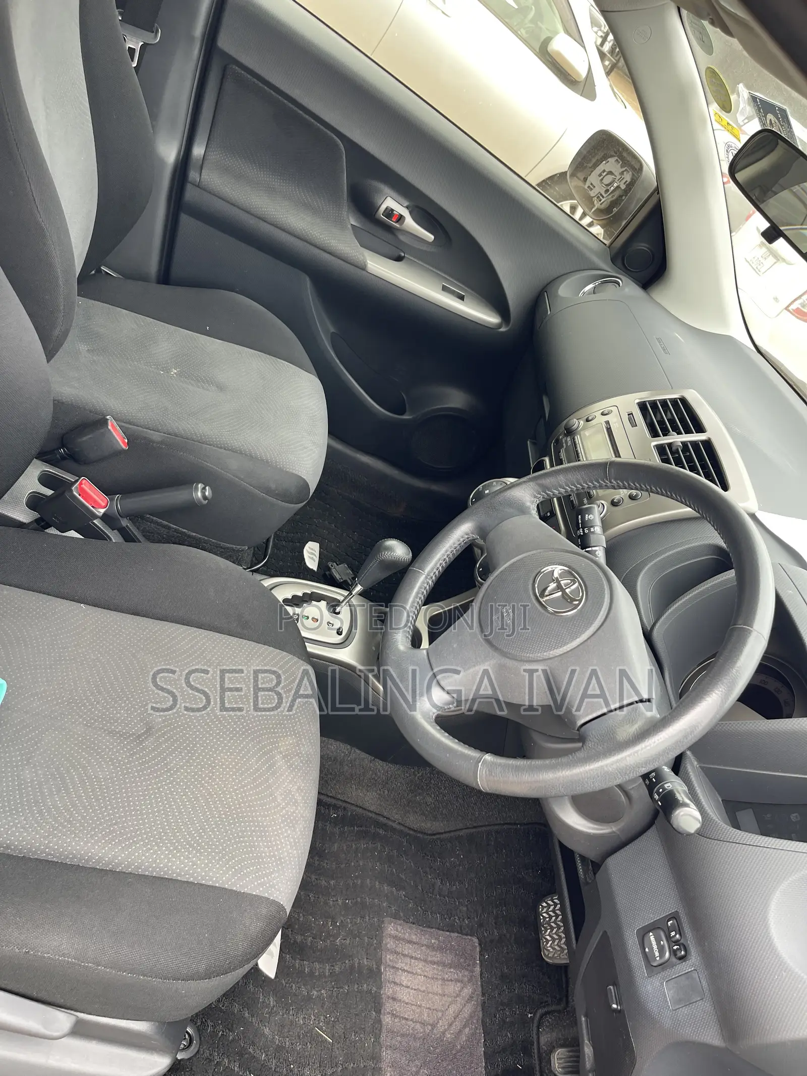 Toyota IST 2013 Black