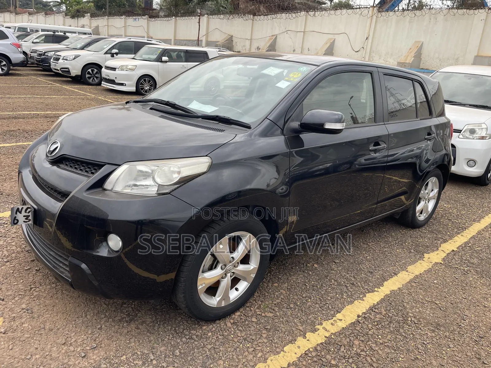 Toyota IST 2013 Black