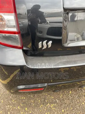 Toyota IST 2013 Black