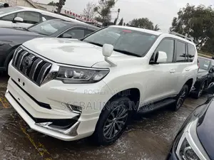 Toyota Land Cruiser Prado 2021 White