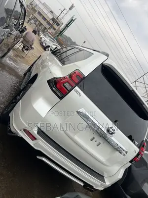 Toyota Land Cruiser Prado 2021 White
