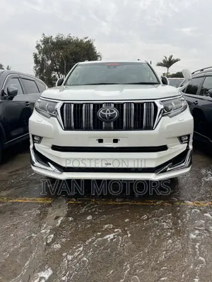 Toyota Land Cruiser Prado 2021 White