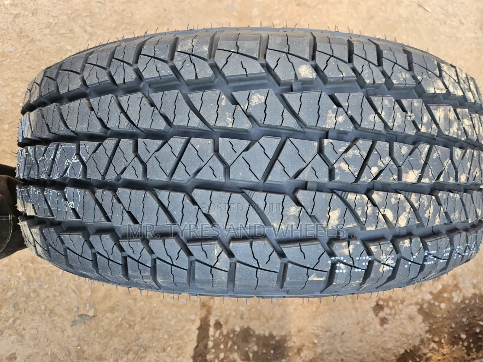 235 55 R18 ROADX RXQUEST AT21,the Brothr to Kapsin Very Original Tires